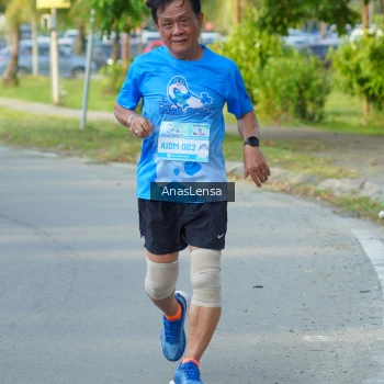 Runner Photo 3240578