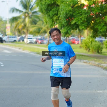 Runner Photo 3240647