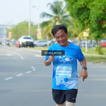 Runner Photo 3240660