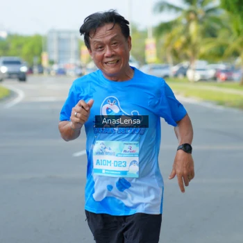 Runner Photo 3240687