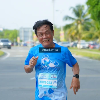 Runner Photo 3240691