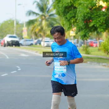 Runner Photo 3240706
