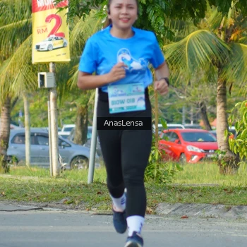 Runner Photo 3240910