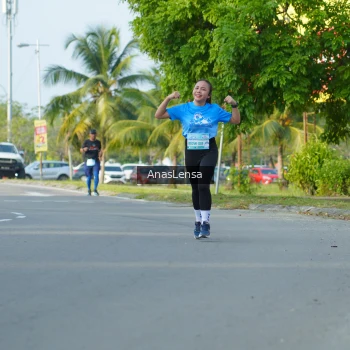 Runner Photo 3240982