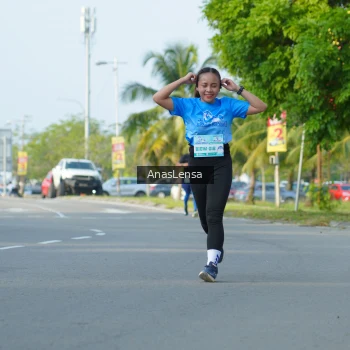 Runner Photo 3241025