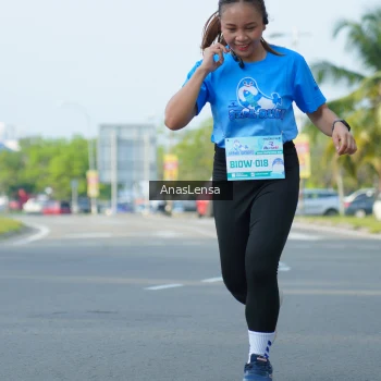 Runner Photo 3241112