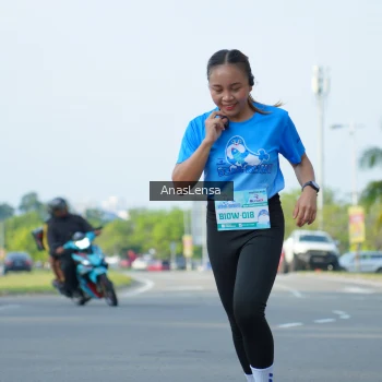 Runner Photo 3241116