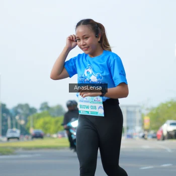 Runner Photo 3241135