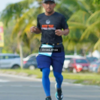 Runner Photo 3241199
