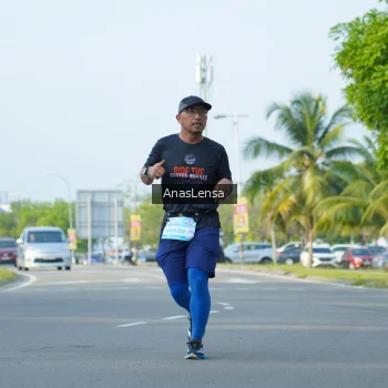 Runner Photo 3241264