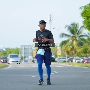 Runner Photo 3241273
