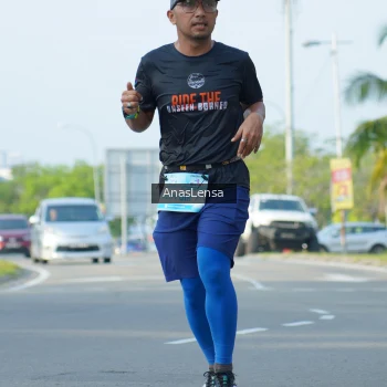 Runner Photo 3241311