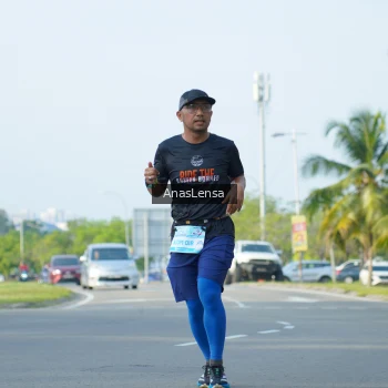 Runner Photo 3241322