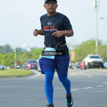 Runner Photo 3241329
