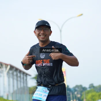 Runner Photo 3241382