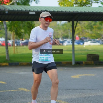 Runner Photo 3241516