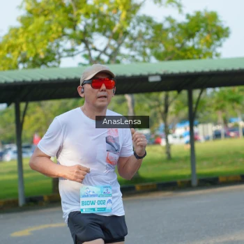 Runner Photo 3241569