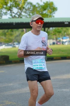 Runner Photo 3241573