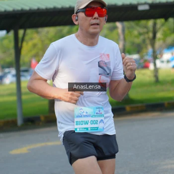 Runner Photo 3241574