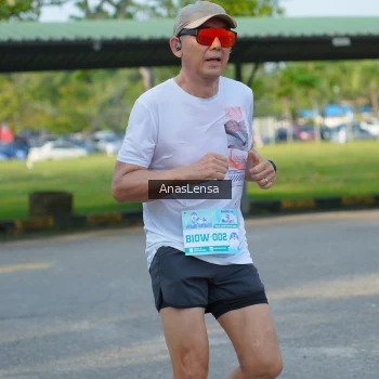 Runner Photo 3241578