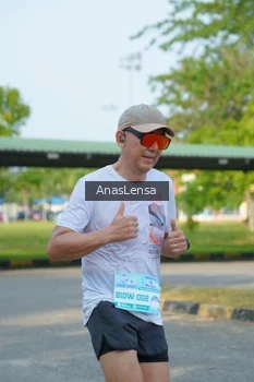 Runner Photo 3241608
