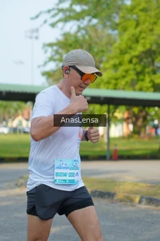 Runner Photo 3241617