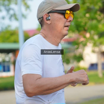 Runner Photo 3241673