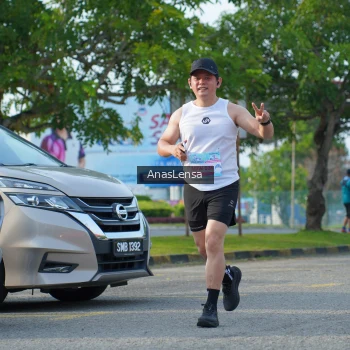 Runner Photo 3241742