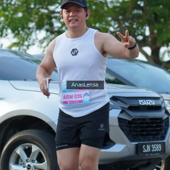 Runner Photo 3241828