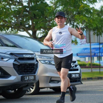 Runner Photo 3241830
