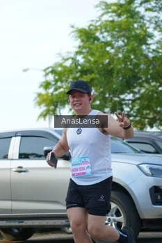 Runner Photo 3241834