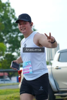 Runner Photo 3241864