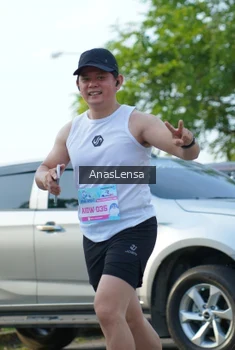 Runner Photo 3241881