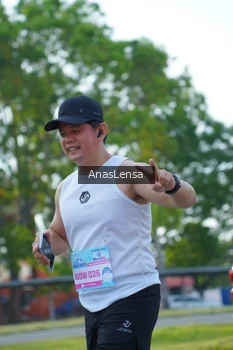 Runner Photo 3241930