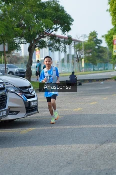 Runner Photo 3241933