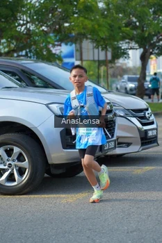 Runner Photo 3242017