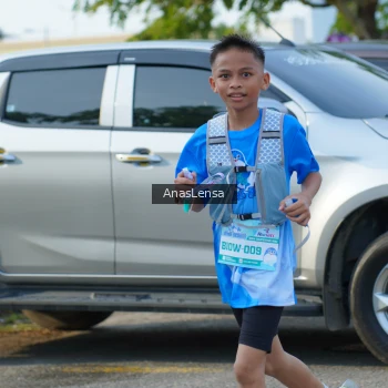 Runner Photo 3242025