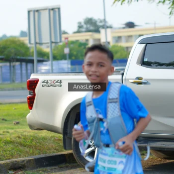 Runner Photo 3242047