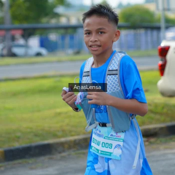 Runner Photo 3242054