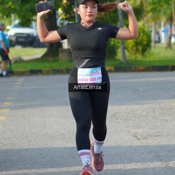 Runner Photo 3242109