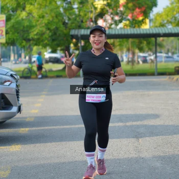 Runner Photo 3242231