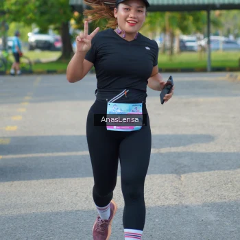 Runner Photo 3242321