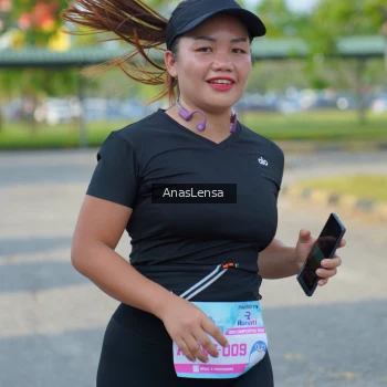Runner Photo 3242387