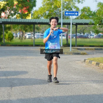 Runner Photo 3242553