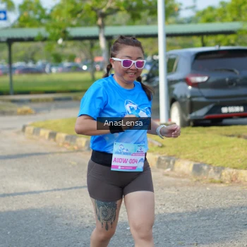 Runner Photo 3242939