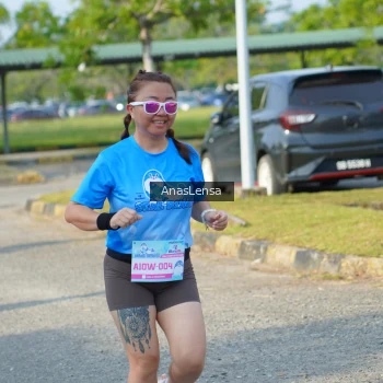 Runner Photo 3242965
