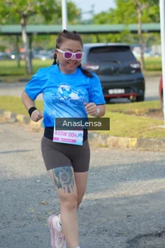 Runner Photo 3243038