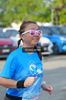 Runner Photo 3243096