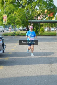 Runner Photo 3243124