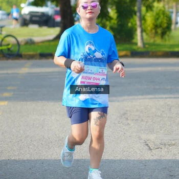 Runner Photo 3243125